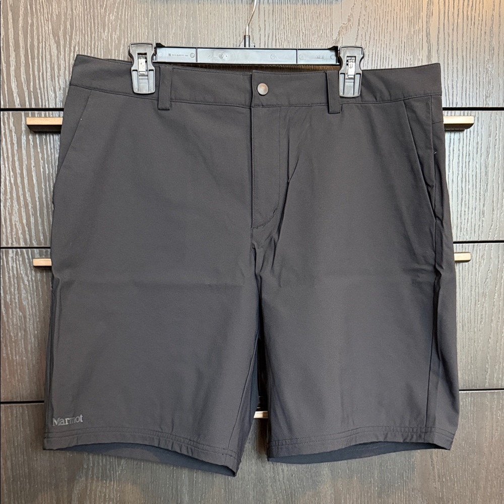 Marmot Men's Charcoal Flat Front Shorts